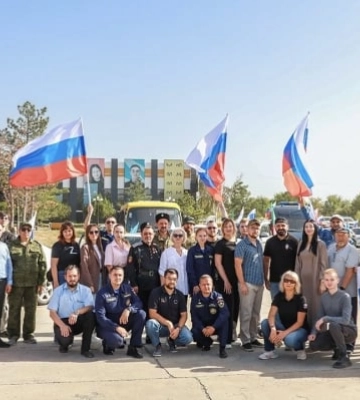 Парад предателей: в Мелитополе поклонники &quot;русского мира&quot; отпраздновали годовщину &quot;воссоединения&quot; 