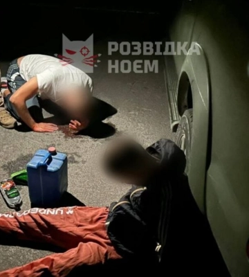 Військові у відпустці спіймали паліїв авто. Тепер затриманих заберуть на фронт