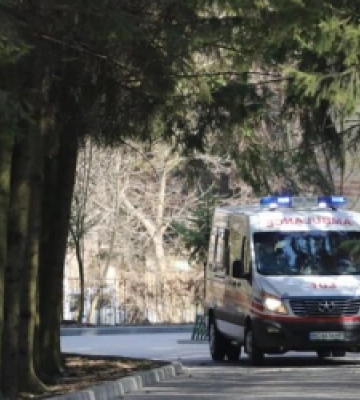 Автобус збив літню жінку у центрі Львова