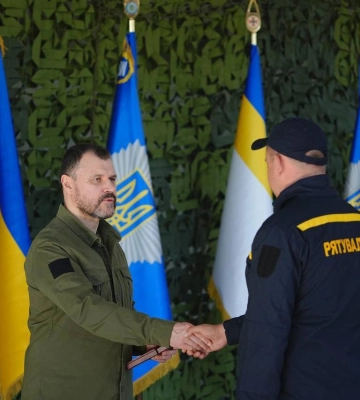 Миколаївському рятувальнику вручили державну нагороду