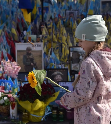 Пам’ять загиблих захисників та захисниць вшанували у столиці (ФОТО)