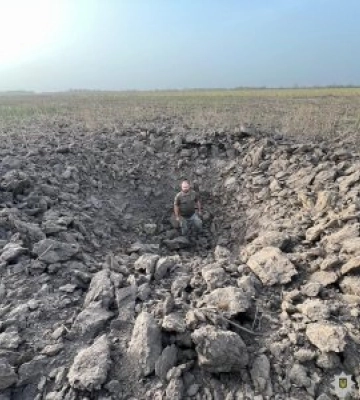 На Миколаївщині поліцейські вибухотехніки знищили бойову частину ворожої ракети, яка містила 300 кг вибухівки