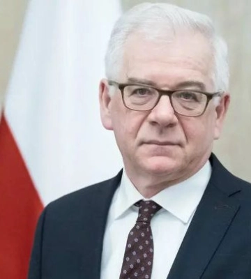Колишній глава МЗС Польщі розкритикував уряд за намір шантажувати Україну під час її вступу в ЄС
