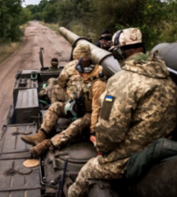 Российские войска ударили по отелю в Славянске