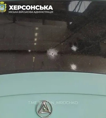 В Антонівці біля зупинки здетонувала вибухівка: 2 людини поранені, жінка у важкому стані