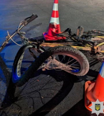 У Полтаві 20-річний водій з Одещини зіткнувся із велосипедистом