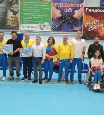 У Миколаєві паралімпійцям вручили відзнаки та грошові сертифікати