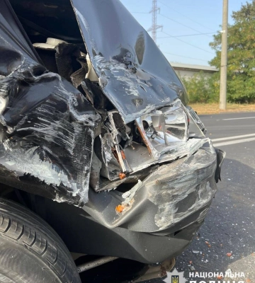 У Черкасах зіштовхнулися два авто “ВАЗ”. Постраждала жінка (ФОТО)