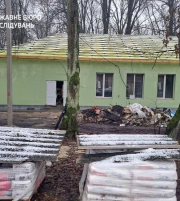 На Волині мотоциклістка зіткнулася з автівкою
