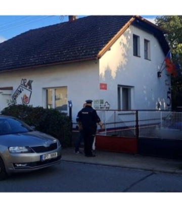 В Чехії поліція провела обшуки в секті, де сталися трагічні пологи