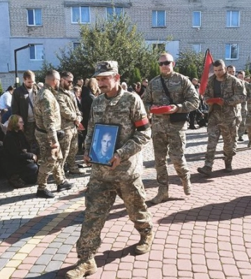 На Волыни попрощались с &quot;киборгом&quot; Павлом Чайкой, который 29 сентября погиб в ДТП