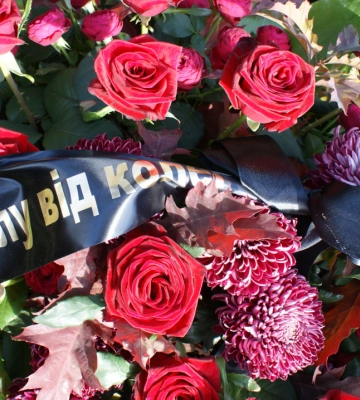 На Рівненщині патрульні допомогли водіям, у яких сталась халепа в дорозі