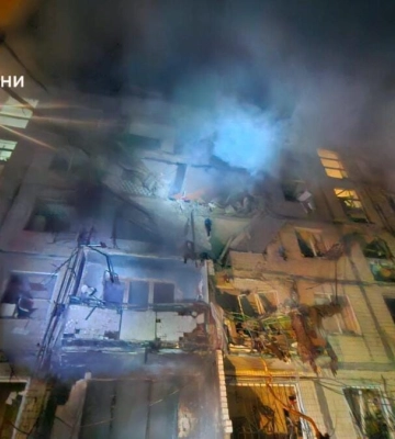 Росіяни поцілили авіабомбами по Харкову та передмістю: поранено 10 людей