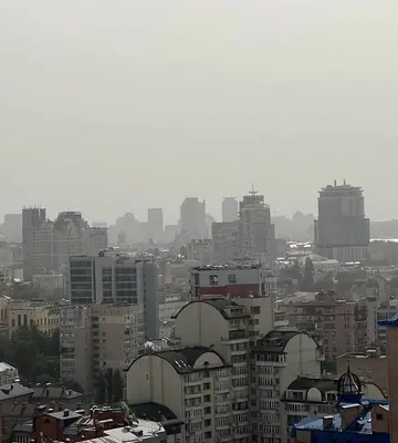 Краще зачинити вікна: у Києві високий рівень забрудненості повітря