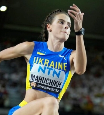 Атлетку з Дніпра Ярославу Магучіх визнали найкращою спортсменкою вересня