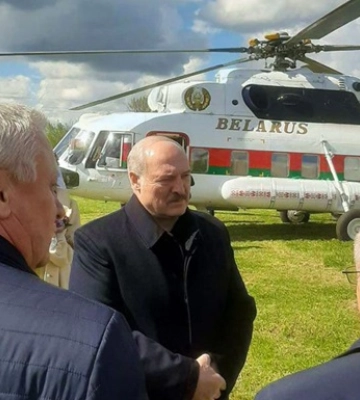 Три "шахеди" залетіли в Білорусь, де літає гелікоптер Лукашенка - соцмережі