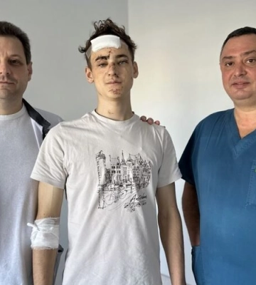 Львівські лікарі врятували 18-річного студента, який постраждав у ДТП з буйволом