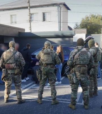 На Рівненщині затримали чоловіка, який ішов до Польщі, а прийшов на білоруський кордон (ВІДЕО)