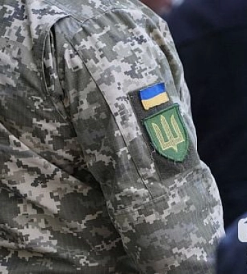 На Дніпропетровщині начальник тилу незаконно нараховував «бойові» за «відкати»