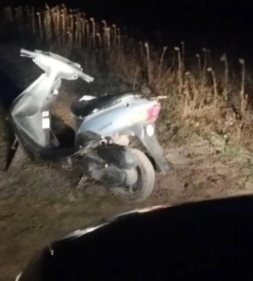 На Рівненщині п’яний водій скутера тікав від патрульних (ВІДЕО)