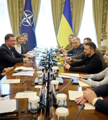 Украина сфокусирована на получении приглашения в НАТО - Зеленский