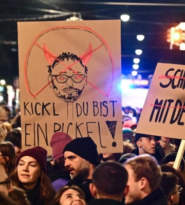У Відні пройшли масові протести проти ультраправої партії свободи 