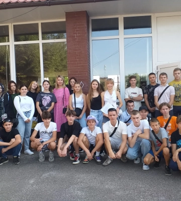 Поверніться в свою юність: учителі з різних шкіл Черкас поділилися історіями 