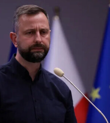 Україна не вступить до ЄС, якщо не вирішить питання Волинської трагедії, - глава Міноборони Польщі Косіняк-Камиш