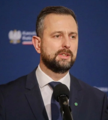 Україна не вступить в ЄС, доки не вирішиться питання Волинської трагедії, — міністр оборони Польщі