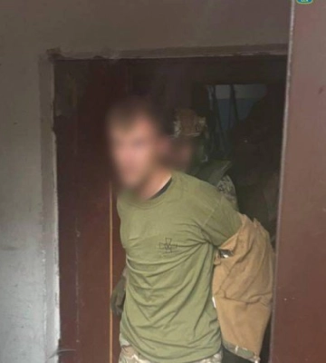 У Києві 27-річного чоловіка підозрюють в умисному вбивстві знайомої заради її автомобіля Toyota Prado