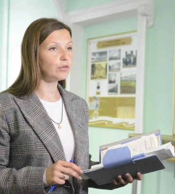 «Зазвичай я не коментую їх футуристичні висловлювання»: очільниця Полтави Катерина Ямщикова жорстко відповіла на закиди щодо ветеранів від подружжя депутатів «Зазвичай я не коментую їх футуристичні висловлювання»: очільниця Полтави Катерина Ямщикова жорстко відповіла на закиди щодо ветеранів від подружжя депутатів