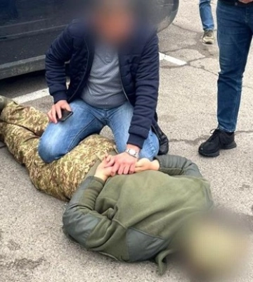 На Львівщині військовий переправляв ухилянта до Польщі за 3 тисячі доларів
