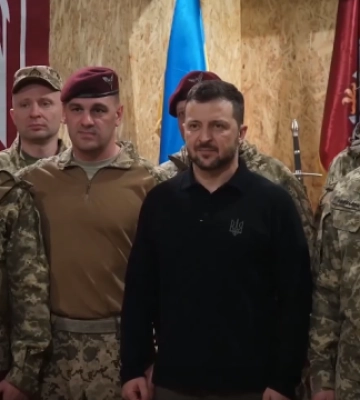 Зеленський на Сумщині зустрівся з бійцями, які воюють у Курській області
