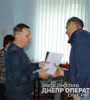 Завершили навчання: у Дніпрі отримали дипломи нові водії електротранспорту 