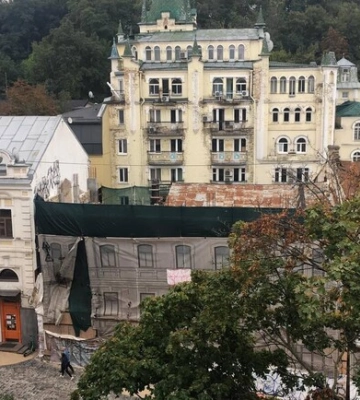 У КМДА виступили проти демонтажу будівлі на Андріївському узвозі