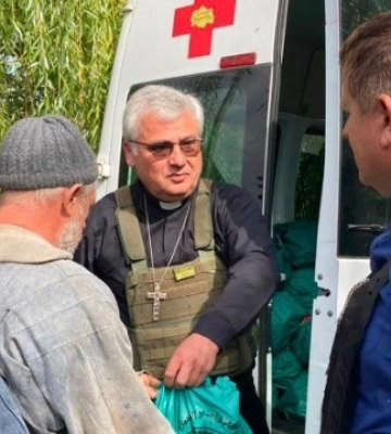 Посланець Папи Римського в Україні потрапив під обстріл на Запоріжжі