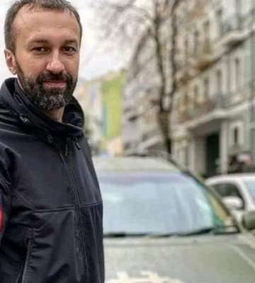 «Знімай шеврон!». Береза із Лещенком поскандалили через армійську відзнаку 
