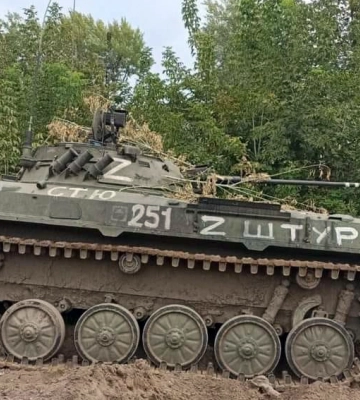 Под Харьковом оккупанты ударили по гражданской машине из танка - СМИ