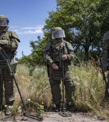 На Київщині тривають навчання саперів, жителів знову попереджають про вибухи