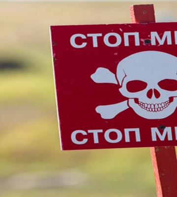 В Изюме значительная территория заминирована противопехотными минами - ГСЧС
