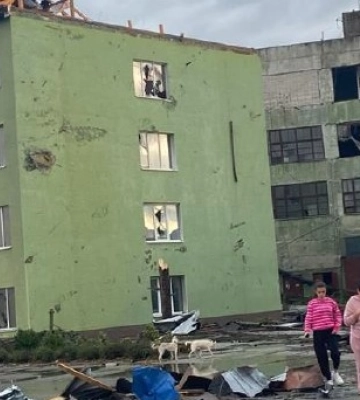 На Сумщине спасатели всю ночь ликвидировали последствия бури