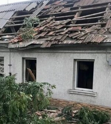Рашисты обстреляли Николаев. Одна из ракет попала во двор частного дома, - Сенкевич. ФОТО