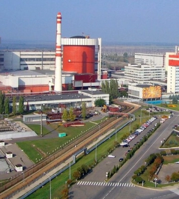 Обстріл Південноукраїнської АЕС. Зеленський показав момент прильоту ракети