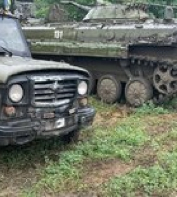 Под Балаклеей нашли командный пункт оккупантов и склад оружия: фото