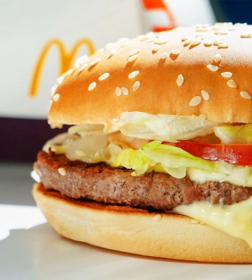 Завтра у Києві відкриються перші три ресторани McDonald’s