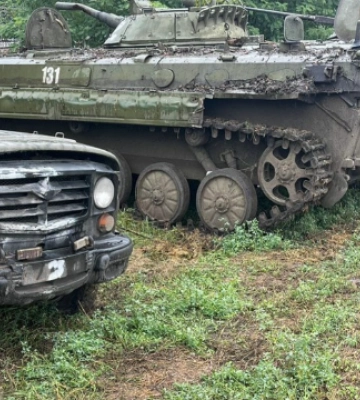 У Балаклії ДБР виявило запасний командний пункт РФ зі зброєю та технікою