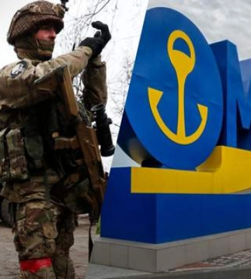 У Маріуполі чергова глобальна зачистка: у місцевих масово перевіряють телефони