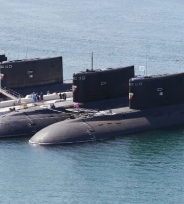 Россия увела подводные лодки из Крыма: в британской разведке назвали причину