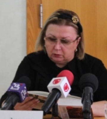 У Луцьк з презентацією книги приїхала Лариса Івшина