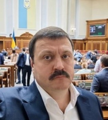ВАКС заочно заарештував нардепа Деркача